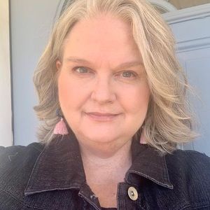 Meet your Posher, Karen